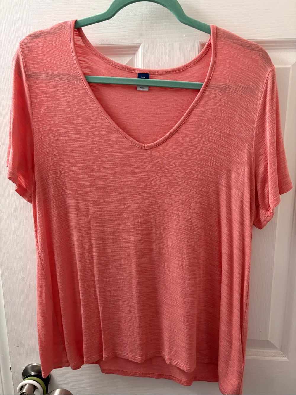 Old Navy Coral V-Neck Short Sleeve Tee